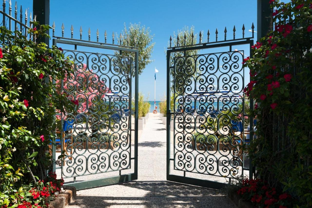 Hotel Parco Delle Rose Silvi Marina Dış mekan fotoğraf