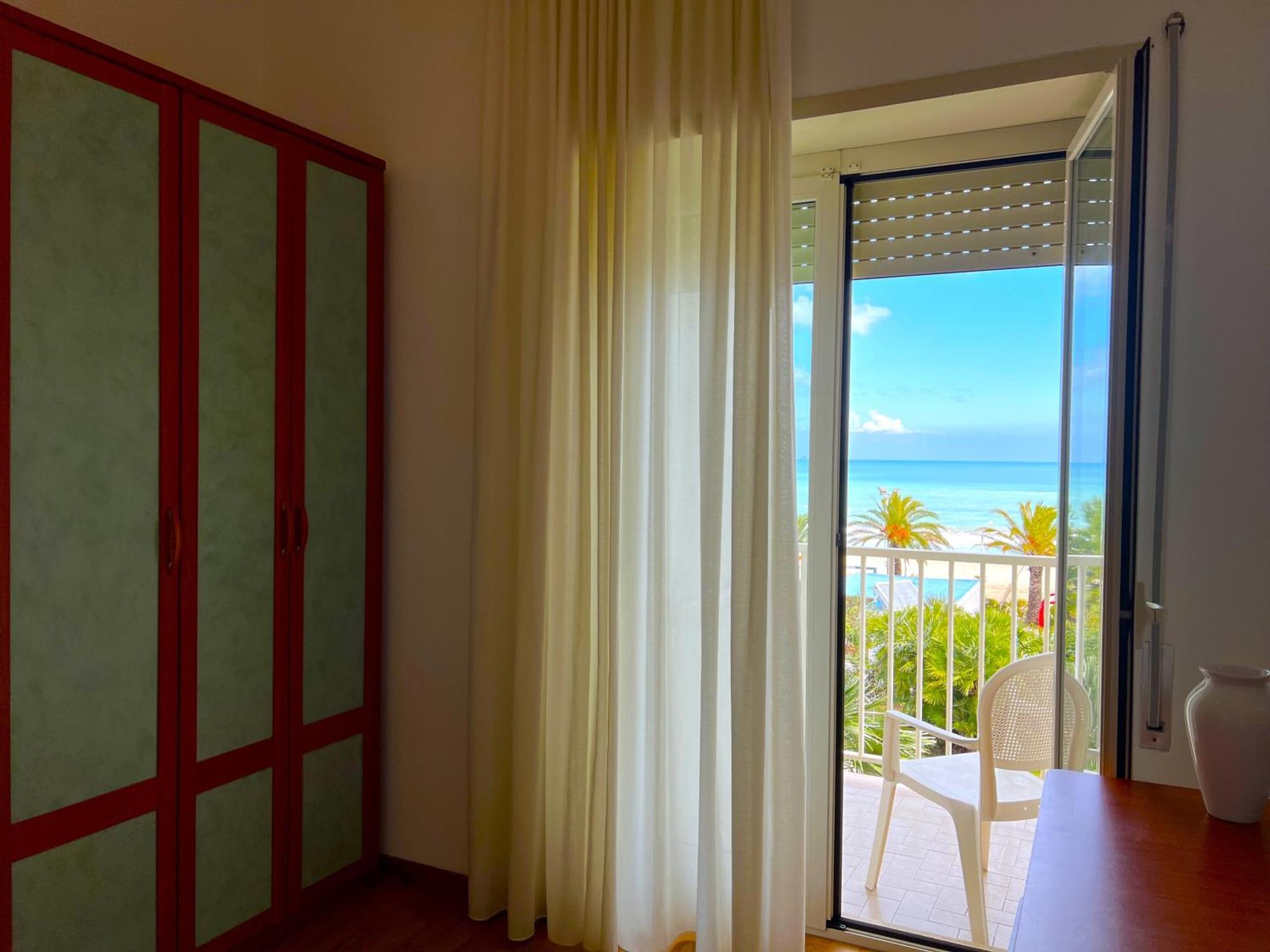 Hotel Parco Delle Rose Silvi Marina Dış mekan fotoğraf